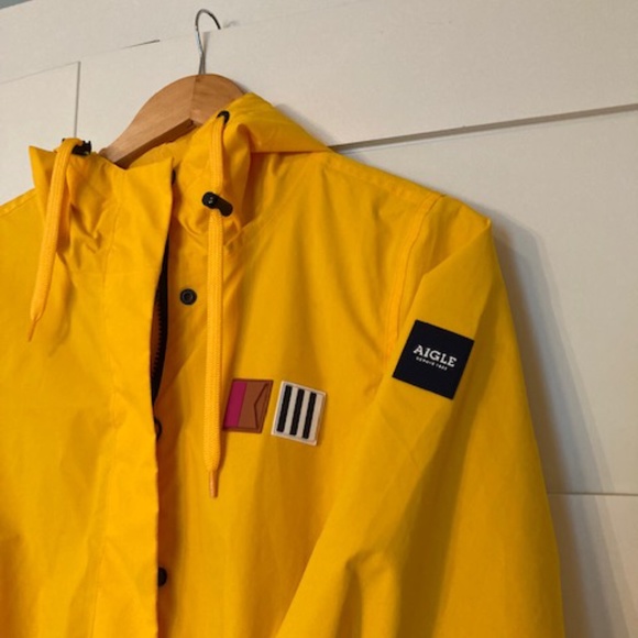 Aigle Mirabelle womens size 4/6 Rain Coat - Picture 3 of 6